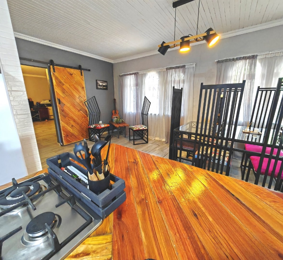 4 Bedroom Property for Sale in Uitsig Free State